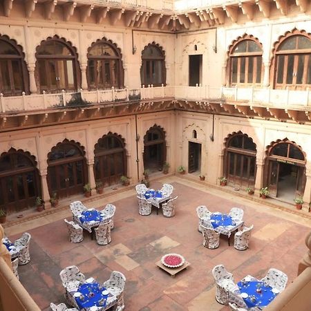 Mahal Khas Palace Bharatpur Bagian luar foto