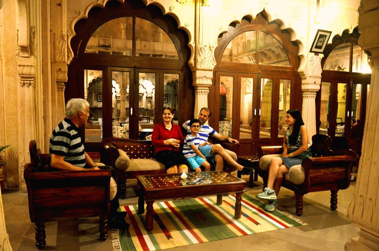 Mahal Khas Palace Bharatpur Bagian luar foto