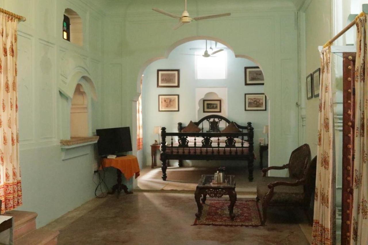 Mahal Khas Palace Bharatpur Bagian luar foto